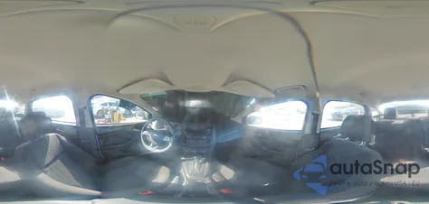 2016 Ford Focus Se z USA, uszkodzony, nr VIN 1FADP3F26GL387935